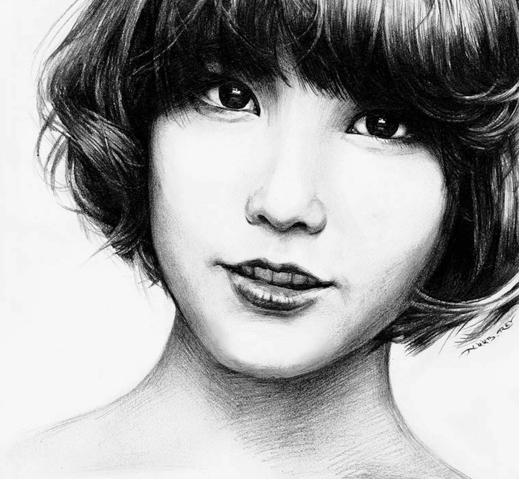 K-pop singer IU with short hair and smiling, black and white.